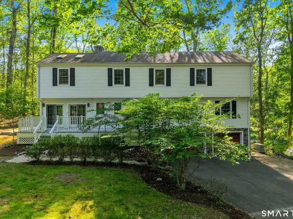 156 West Haviland Lane, Stamford, CT 06903