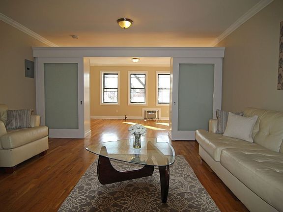 2nd image of 2024 31st St APT C6