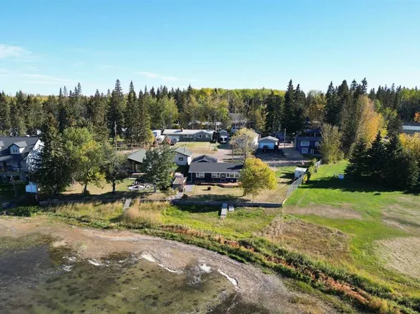 623 NE Lakeview Rd, Bondiss, AB T0A 0M0