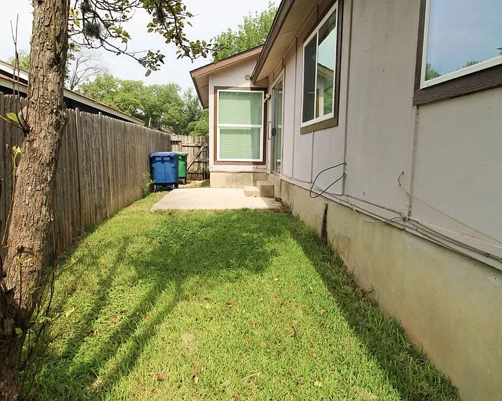 6214 Ridge Glade St — Photo 25