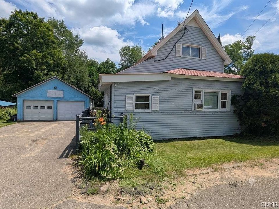1st image of 12 Wood Ave
