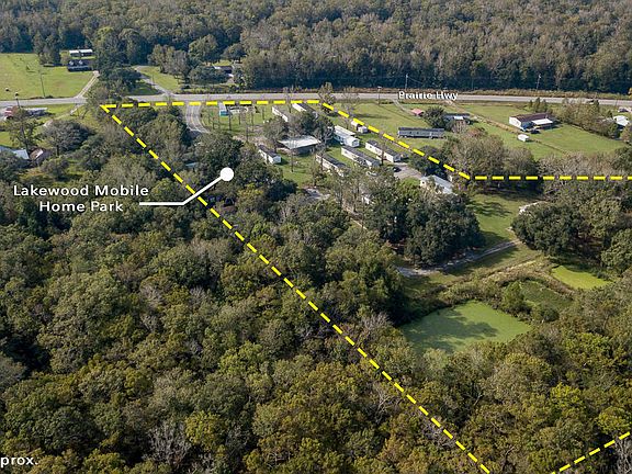 4th image of 100 Lakewood Dr