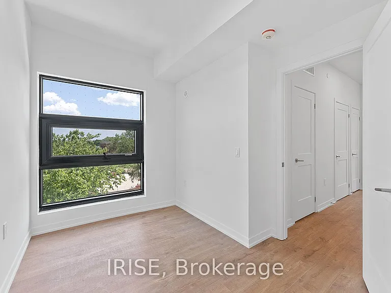 485 Logan Ave S #310 — Photo 36