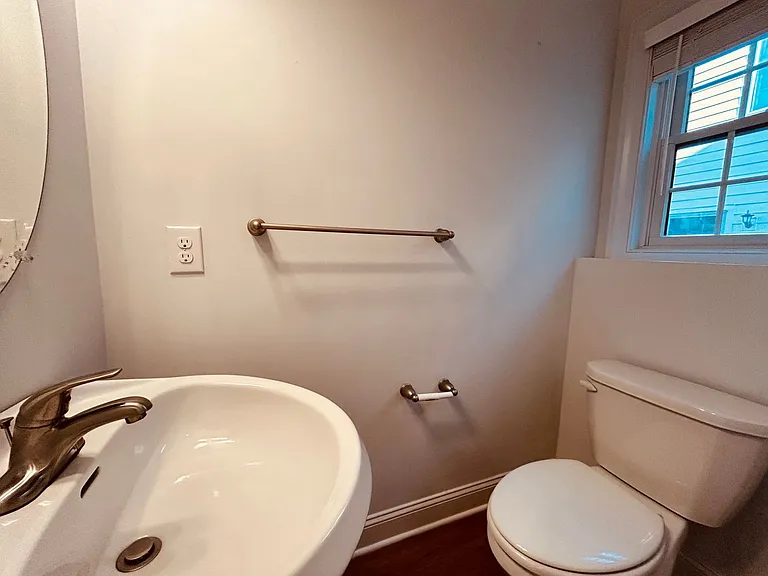 4525 Fleming Street 1004 N — Photo 16