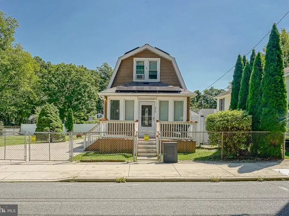 620 Oak Ave, Deptford, NJ 08096