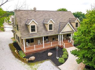 16755 Claridon Troy Rd, Burton, OH 44021