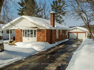 22 Sheppard St, Severn, ON L0K 1E0