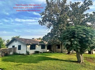 570 Lemona St, Woodlake, CA 93286