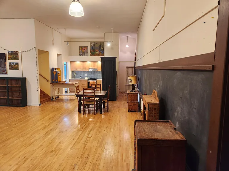 80 Williams St #3C — Photo 4