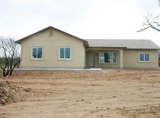 5760 E Calle De La Manzana, Hereford, AZ 85615