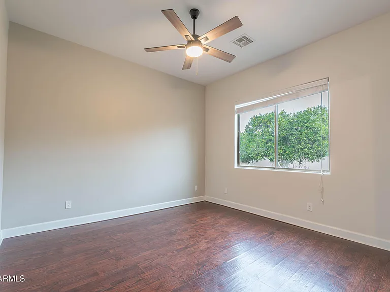 3552 E Jaeger Cir — Photo 38