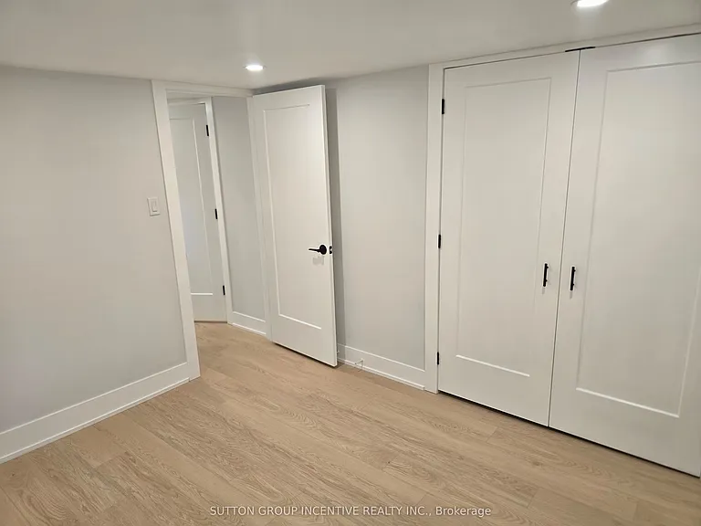 69 Marlin Ct — Photo 35