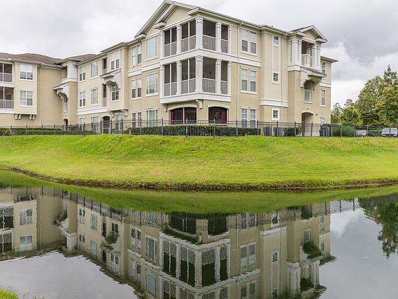 2nd image of 8290 Gate Pkwy W Unit 602