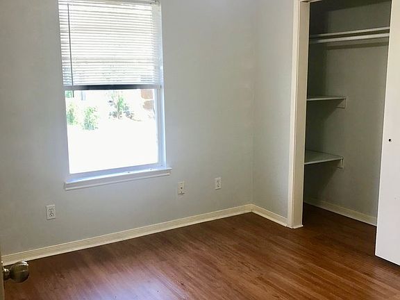 5th image of 607 W Mlk Dr