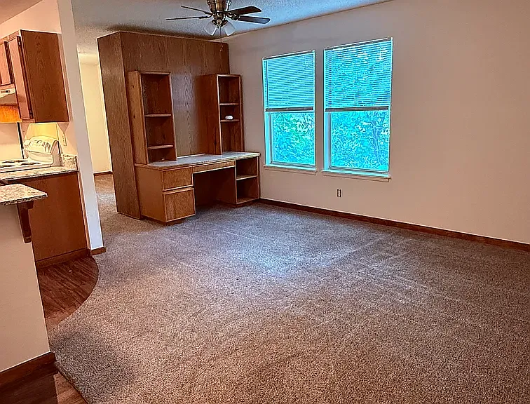 848 N Storer Ave #5 — Photo 3