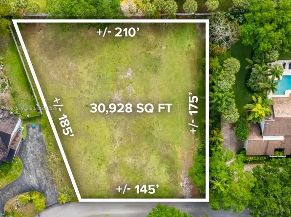 15225 SW 73rd Ct, Palmetto Bay, FL 33157