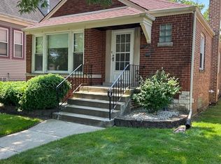 9304 S Turner Ave, Evergreen Park, IL 60805