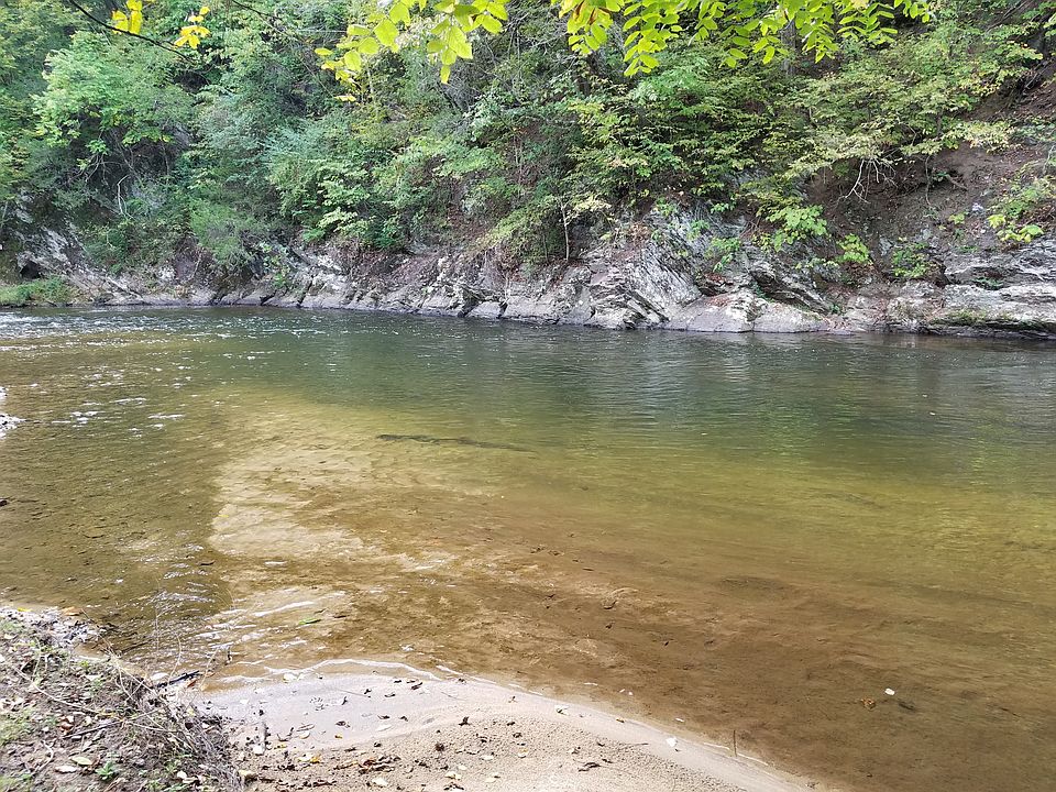 2nd image of 129 Riverbottom Rd