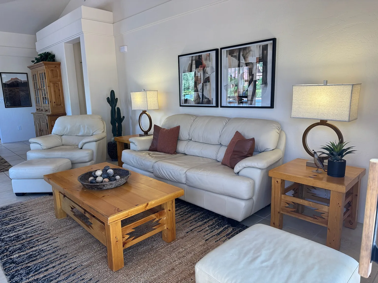 2 bed, 1161 sqft, $2,800 — Photo 2