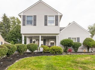 19 James Rd, Hatboro, PA 19040