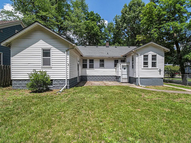 508 Parkdale Ave — Photo 15