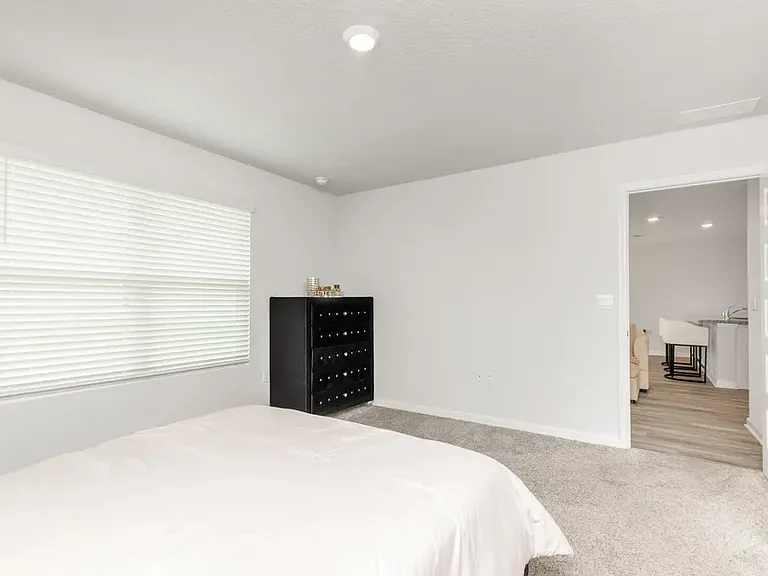 3418 Phoenix Ct — Photo 5