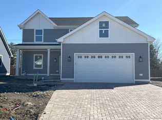 4015 Faith Ln, Saint Charles, IL 60174