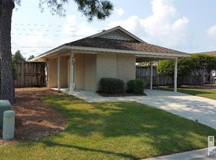 320 Halyard Ct, Wilmington, NC 28405