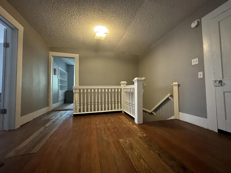 906 N Penelope St — Photo 13