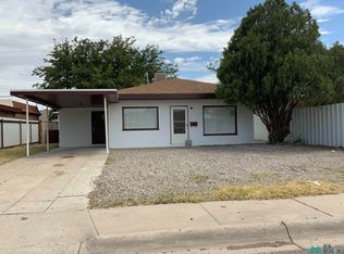 106 W Oliver St, Roswell, NM 88203