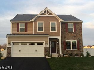 2414 Walthall Ct, Fredericksburg, VA 22408