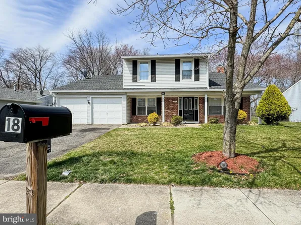 18 Eden Hollow Ln, Sicklerville, NJ 08081