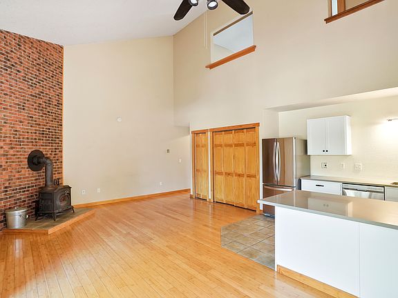 4th image of 1953 Centennial Dr #1