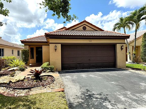 2nd image of 1535 Mira Vista Circle