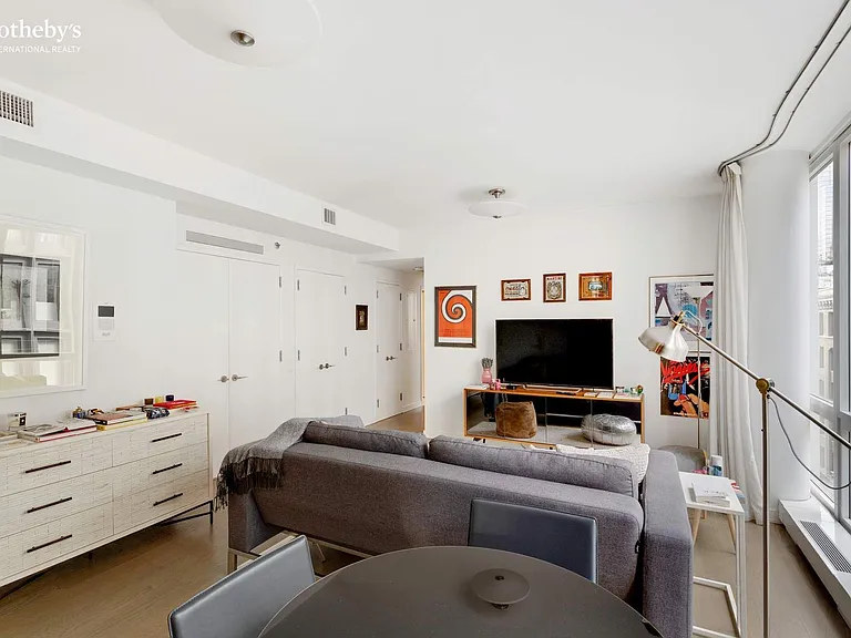 22 Renwick St #7A — Photo 4
