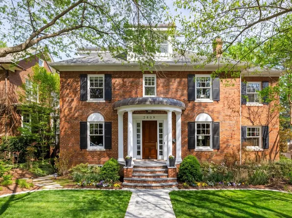 2809 34th Pl NW, Washington, DC 20007