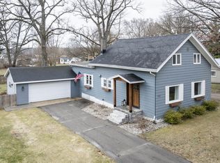 8782 66th St SE, Alto, MI 49302