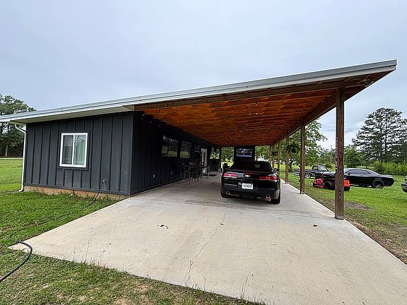 2nd image of 25409 Black Diamond Rd