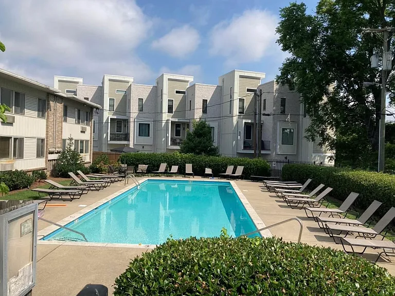 2020 Beech Ave #C6 — Photo 11