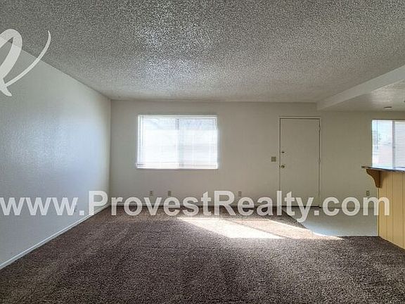 5th image of 17058 Deodar St
