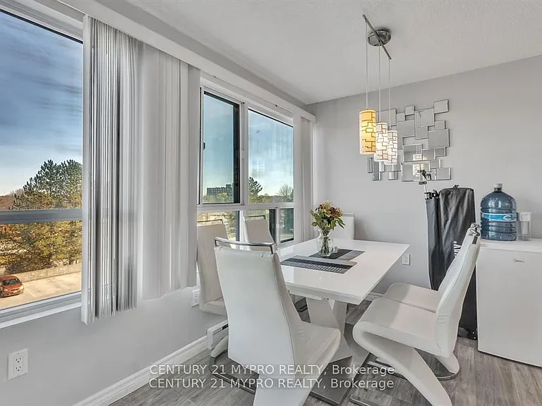 600 Grenfell Dr #410 — Photo 14