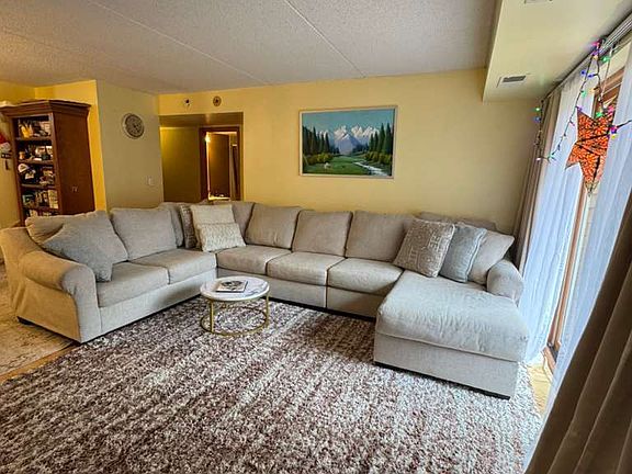 4th image of 8700 W Evelyn Ln APT 205