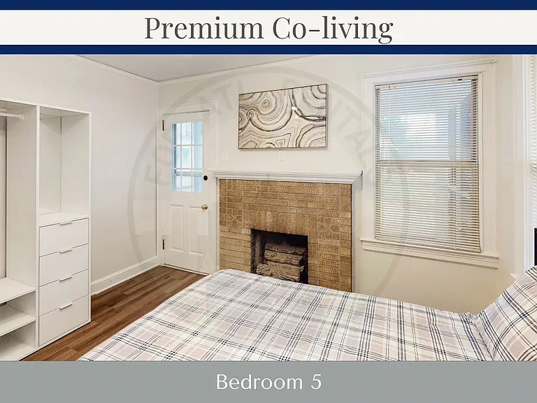 Sims St — Photo 2