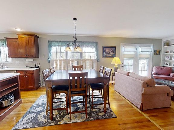 3rd image of 72 Egs Blvd Lot 1
