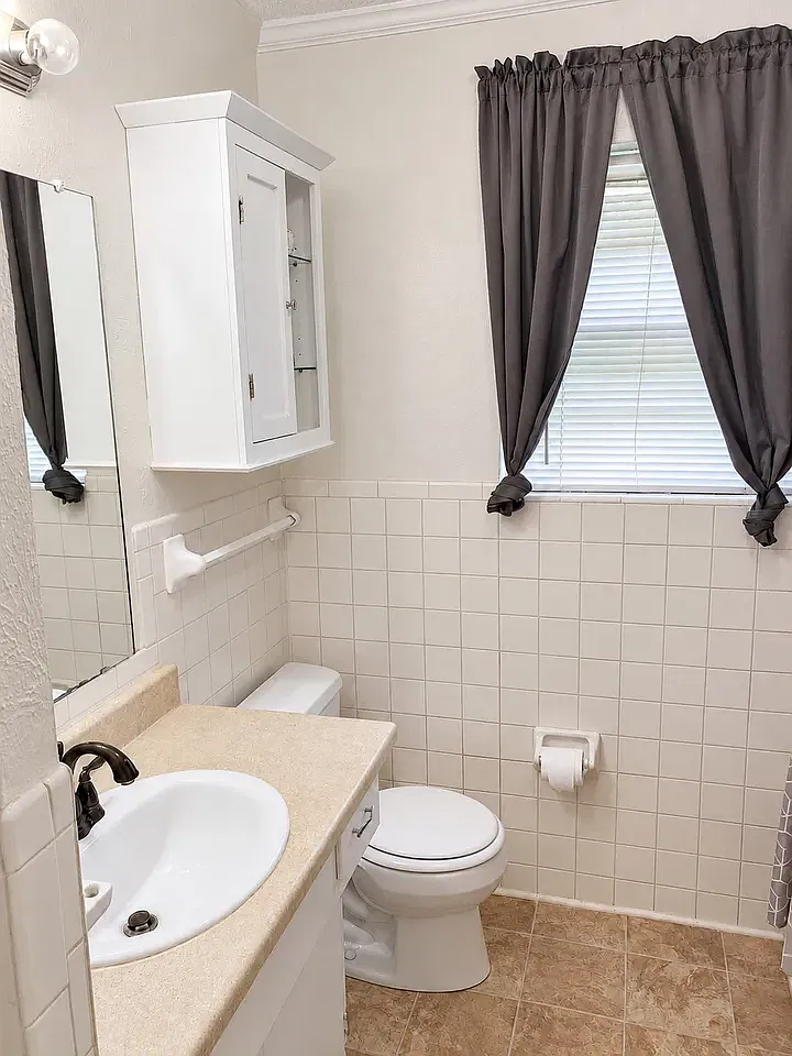3 bed, 1248 sqft, $1,550 — Photo 3