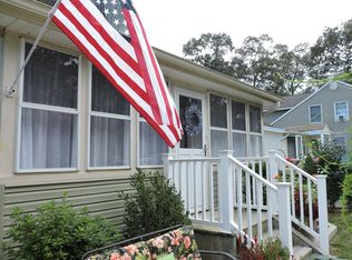 512 Elizabeth Ave, Toms River, NJ