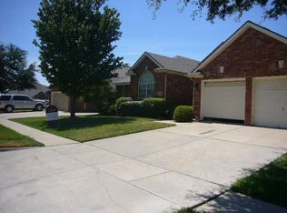 6312 Snow Ridge Ct, Arlington, TX 76018