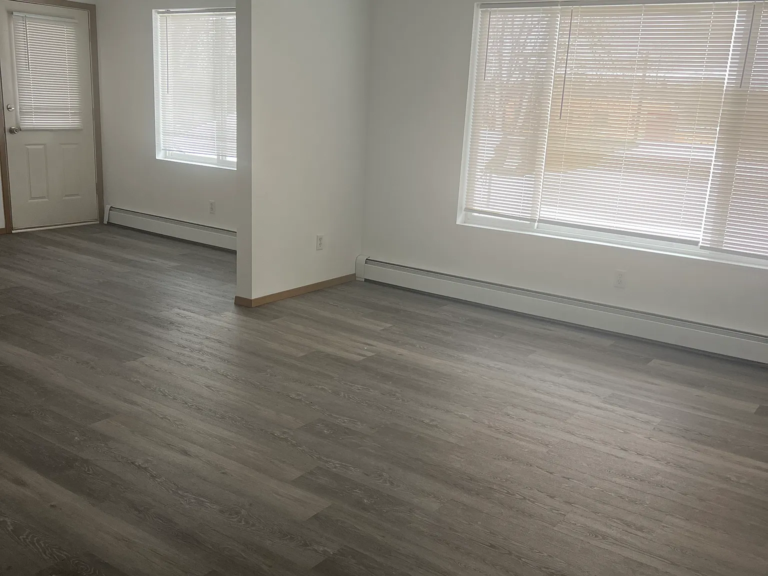 2 bed, 1000 sqft, $1,750 — Photo 2