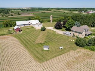 W1757 State Road 33, Mayville, WI 53050