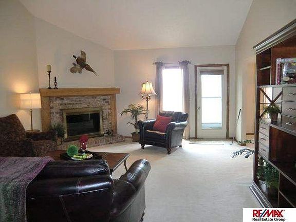 5th image of 5057 S 165th St